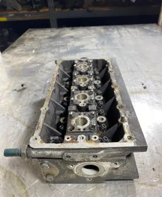 Volkswagen Golf IV Engine head 036103373ac
