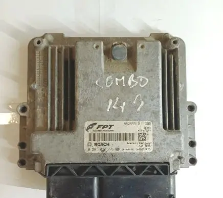 Opel Combo D Engine control unit/module 55259910 0281030776