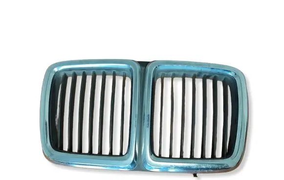 BMW 7 E32 Front grill 1908697