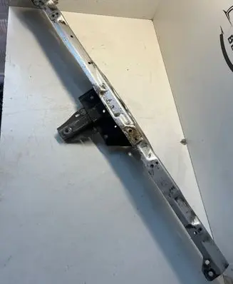 Honda CR-V Radiator mount bracket 