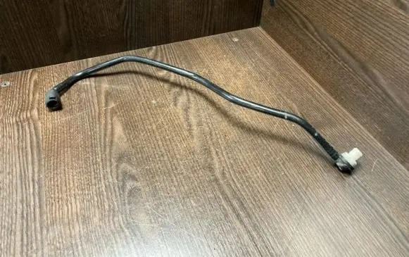 Mercedes-Benz Sprinter W906 Brake booster pipe/hose 9064350725