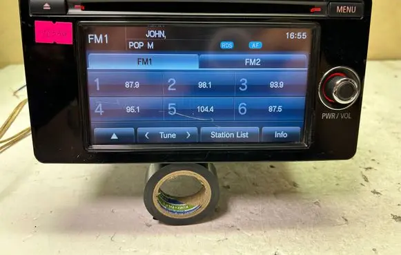 Mitsubishi Outlander Radio/CD/DVD/GPS head unit 8701A618 47097008 34U618D