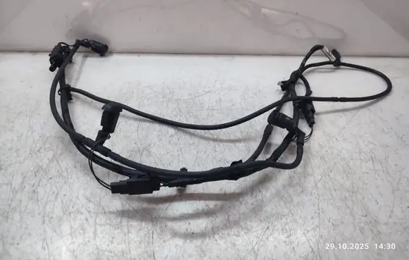 Ford Mondeo MK V Windshield washer spray nozzle DG9T14297CE