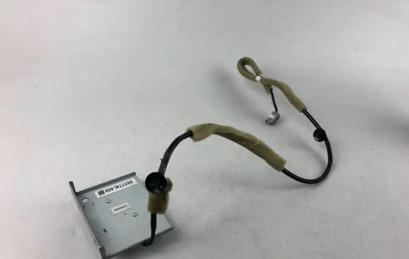 Subaru Outback (BS) Aerial antenna amplifier 86277AL400