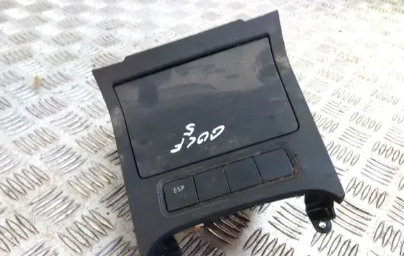 Car ashtray