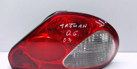 Rear/tail lights