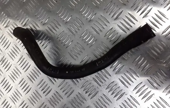 Peugeot 407 Breather hose/pipe 