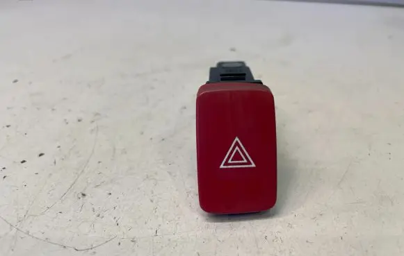 Hyundai Tucson JM Hazard light switch