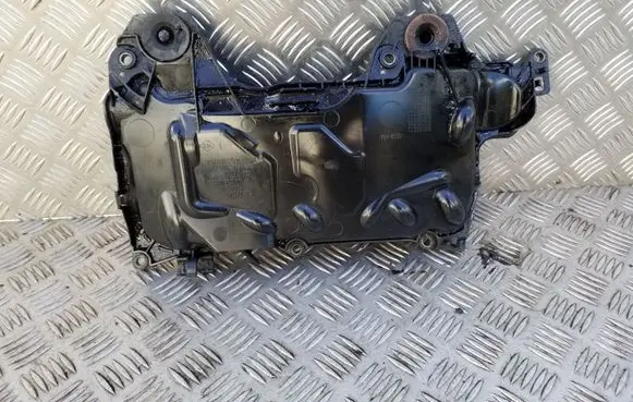 Nissan X-Trail T31 Engine cover (trim) 8200672464 8200638033