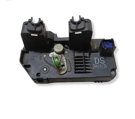 Opel Zafira A Rear door lock 24414134