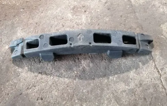 Buick Encore I Front bumper foam support bar 94517439