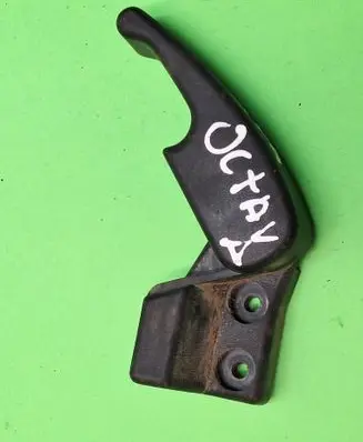 Skoda Octavia Mk1 (1U) Engine bonnet (hood) release handle 1H1823533