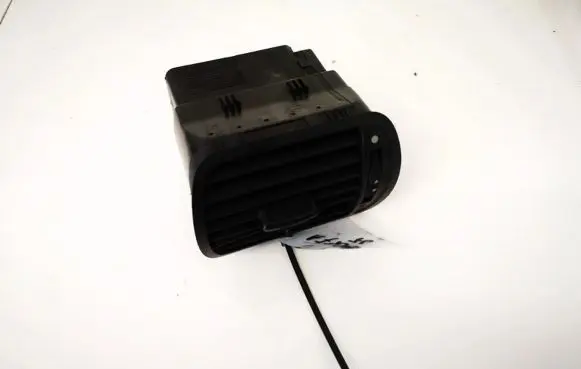 Audi A3 S3 8L Dash center air vent grill 8l0820901