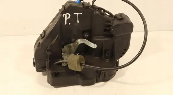 Mercedes-Benz CLS C219 Rear door lock 