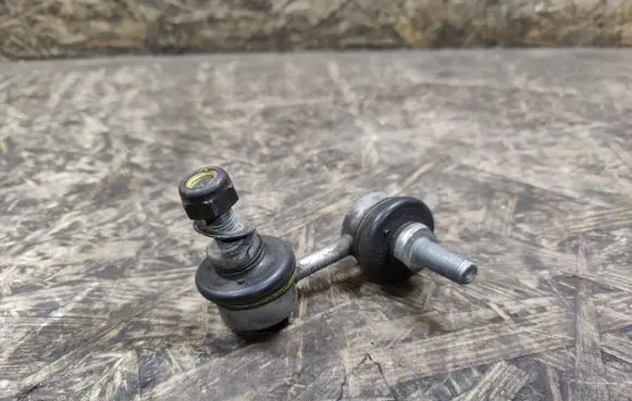 Maserati Quattroporte Front anti-roll bar/stabilizer link 