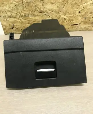 Ford Mondeo MK IV Glove box 066090030