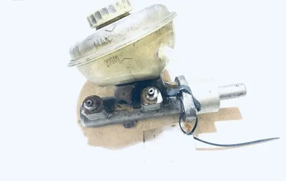 Audi A6 S6 C4 4A Master brake cylinder 893611351a 1735