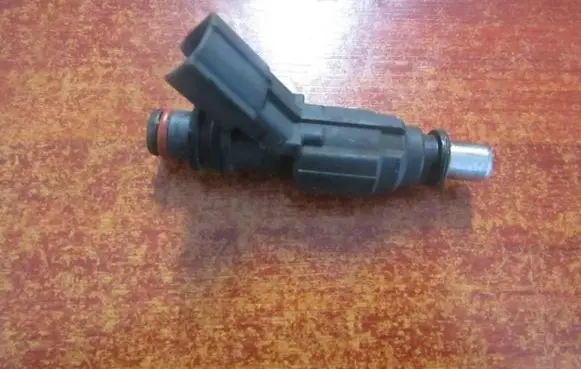 Toyota Corolla E120 E130 Fuel injector 232500D020 23250-0D020