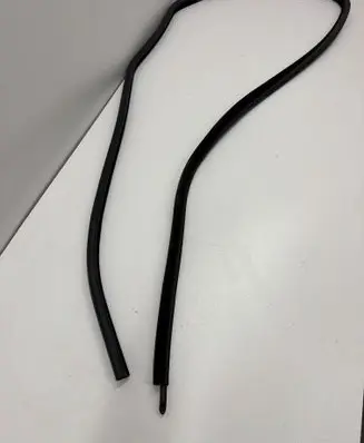 BMW 5 E60 E61 Rubber seal rear door 703377614