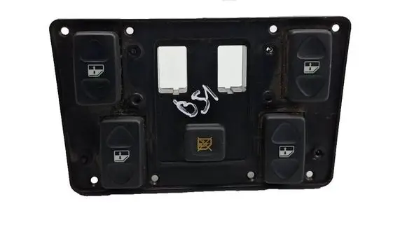 Land Rover Discovery Electric window control switch YUF101521PUY YUF000200PUY