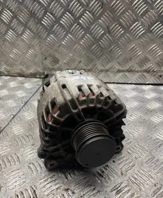 Skoda Fabia Mk2 (5J) Generator/alternator 03P903023B