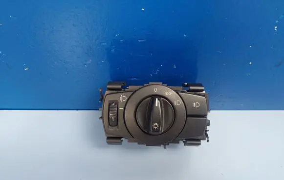 Light switch