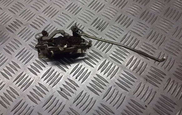 KIA Rio Front door lock