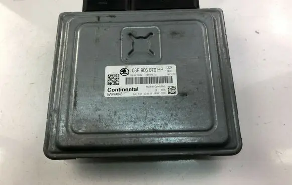 Skoda Fabia Mk2 (5J) Other control units/modules 03F906070HP K26