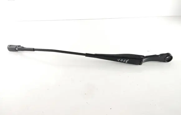Mercedes-Benz CLA C118 X118 Front wiper blade arm A1778200800
