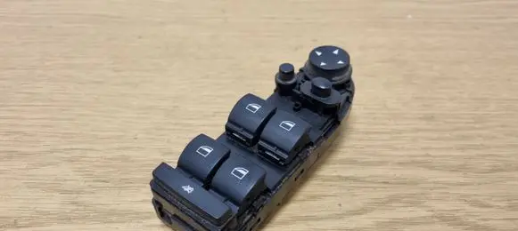 BMW X6 E71 Electric window control switch 9122121