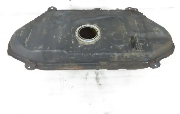 Toyota Yaris Verso Fuel tank 