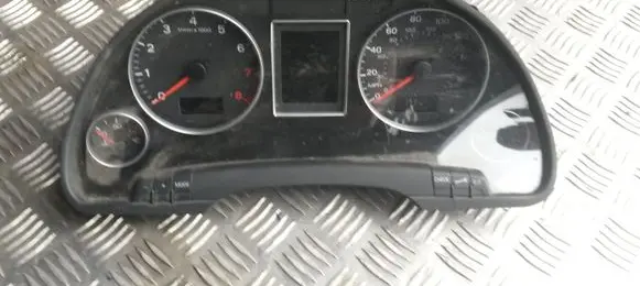 Audi A4 S4 B7 8E 8H Speedometer (instrument cluster) 8E0920982E