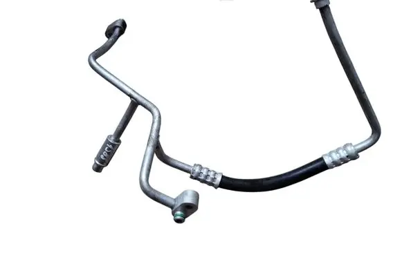 MG ZS Air conditioning (A/C) pipe/hose 11031623