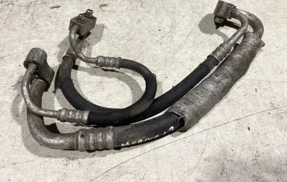 Opel Meriva A Air conditioning (A/C) pipe/hose