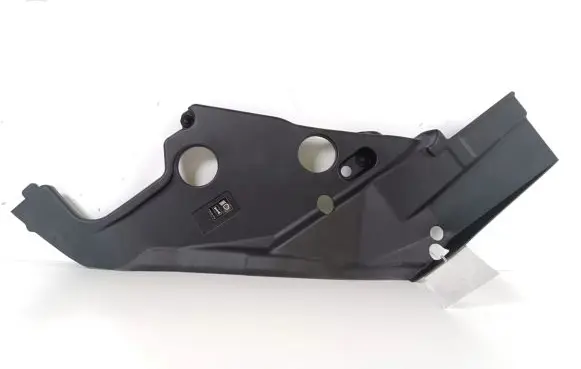 Engine bonnet/hood lock trim molding