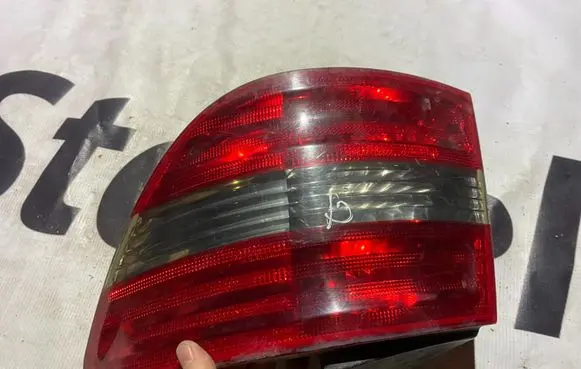 Mercedes-Benz B W245 Rear/tail lights 27520216 A169920