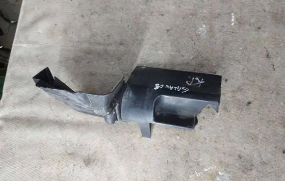 Ford Galaxy Intercooler air guide/duct channel 6M218A261A D2L4A 6M218311A