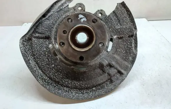 BMW 5 F10 F11 Rear wheel hub spindle/knuckle 6796099