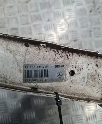 Mercedes-Benz Vito Viano W638 Intercooler radiator 6385012901