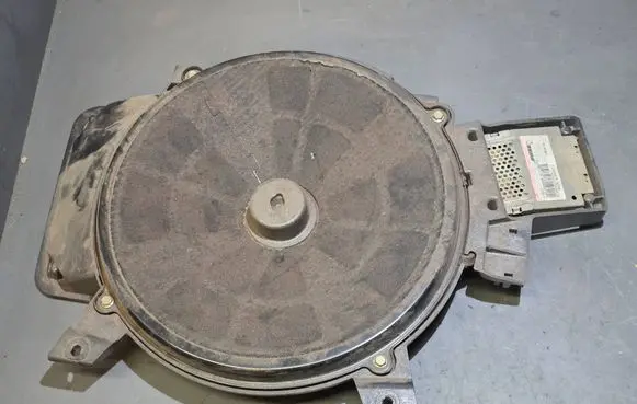 Audi A8 S8 D3 4E Subwoofer speaker 4E0035412A 373061