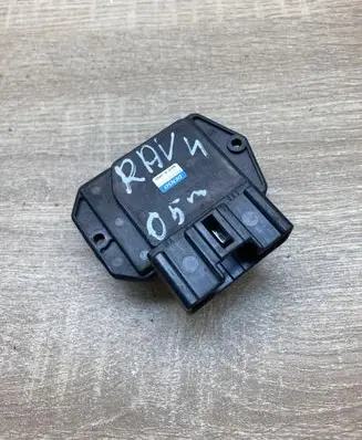 Toyota RAV 4 (XA20) Heater blower motor/fan resistor 4993002121