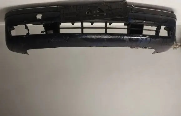 BMW 5 E39 Front bumper 51118159344