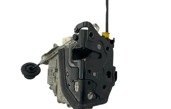 Audi A5 Sportback 8TA Front door lock 8J2837015C