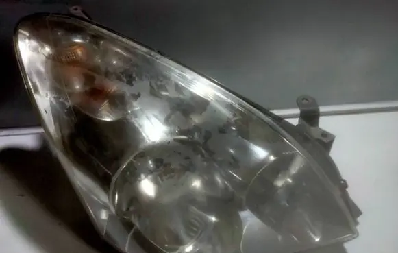 Toyota Corolla Verso AR10 Headlight/headlamp 7357230400