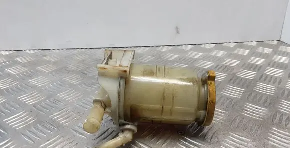 Subaru B9 Tribeca Power steering fluid tank/reservoir