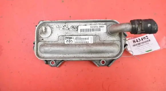Engine oil radiator