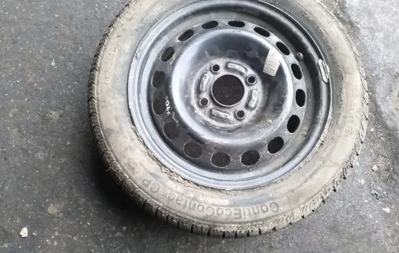 Volvo S40, V40 R15 steel rim 2150411 30852002