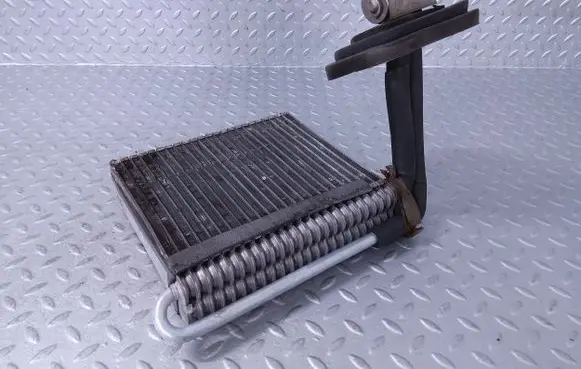 Air conditioning (A/C) radiator (interior)