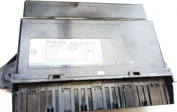 Ford C-MAX II Comfort/convenience module AV6N19G481AL