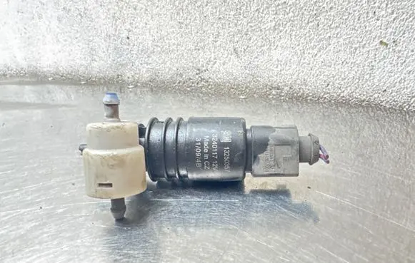 Opel Astra J Windscreen/windshield washer pump 13250357 3240117 1094